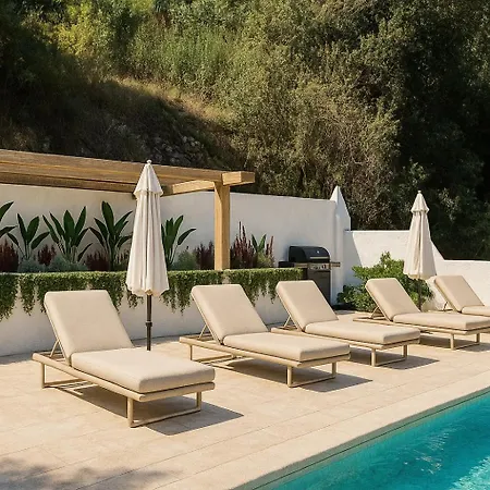 Thaleri Villa *